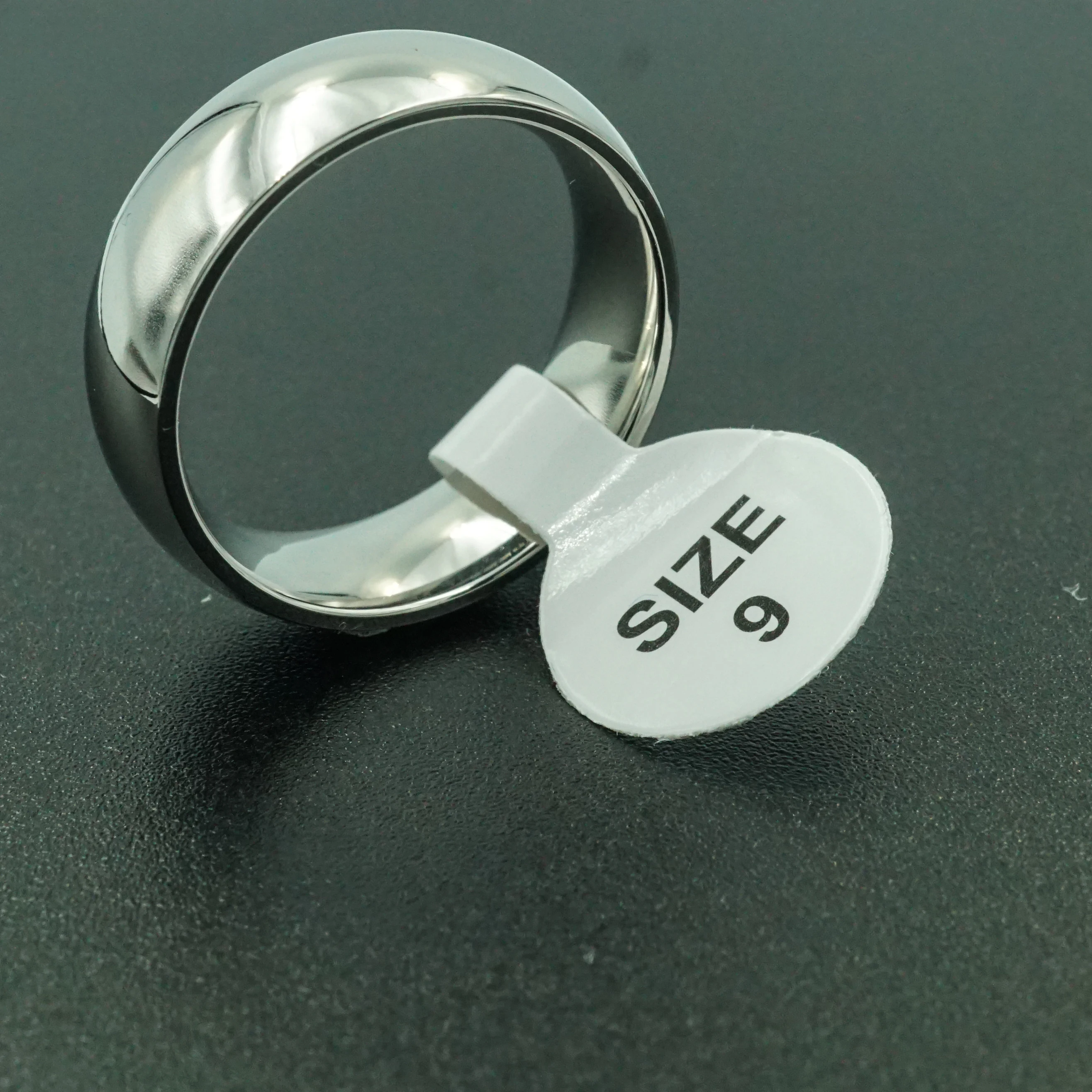 

Hottest Stainless Steel Wedding Bands For Women Couples Neutral Hip-Hop Creative Personality Street Style Jewelry Rings Wholesal