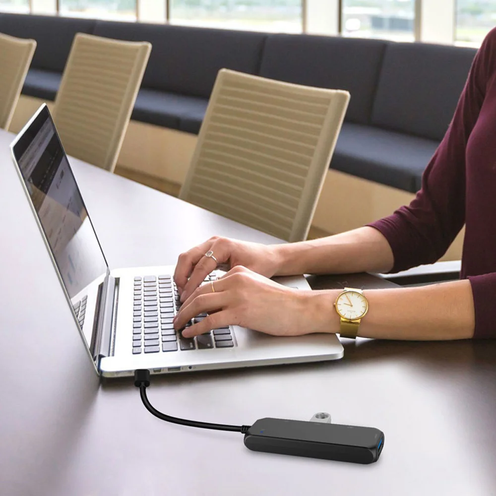 

4 in 1 Type C Hub With 3 USB 2.0 Ports 1 PD Charging Port Ultra Slim Aluminum USB C Adapter for Macbook Air With Mouse keyboard