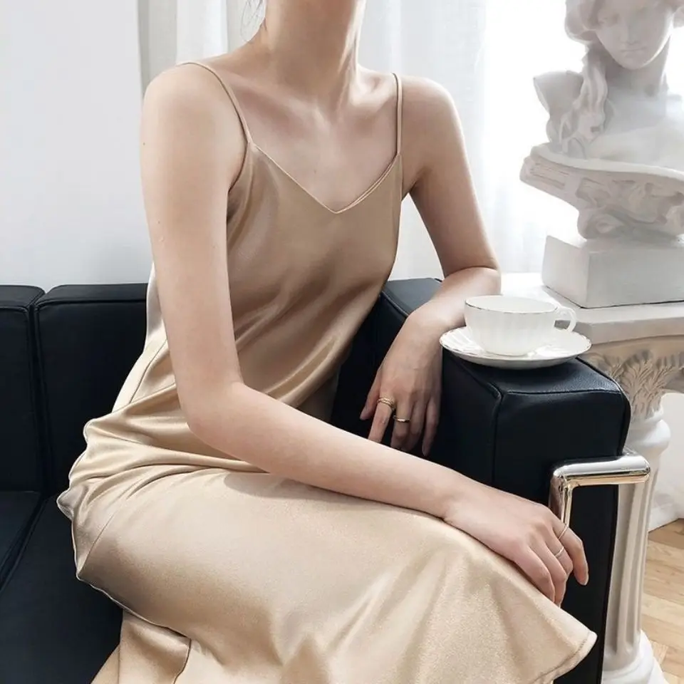 

Satin v-neck skirt dress women's spring and summer silk small black dress sexy long inside bottom skirt