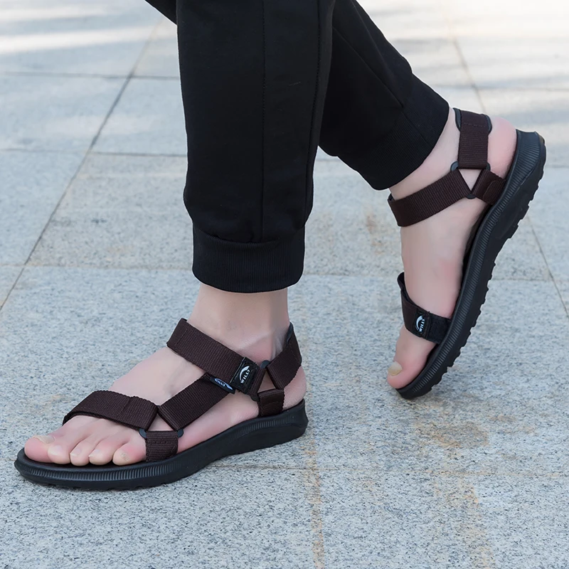 

Unisex Summer Sandals Blue Fashion Shoes Casual Couple Beach Water Sandals NEW Trendy Stylish Adult Men Boy Sandals Water