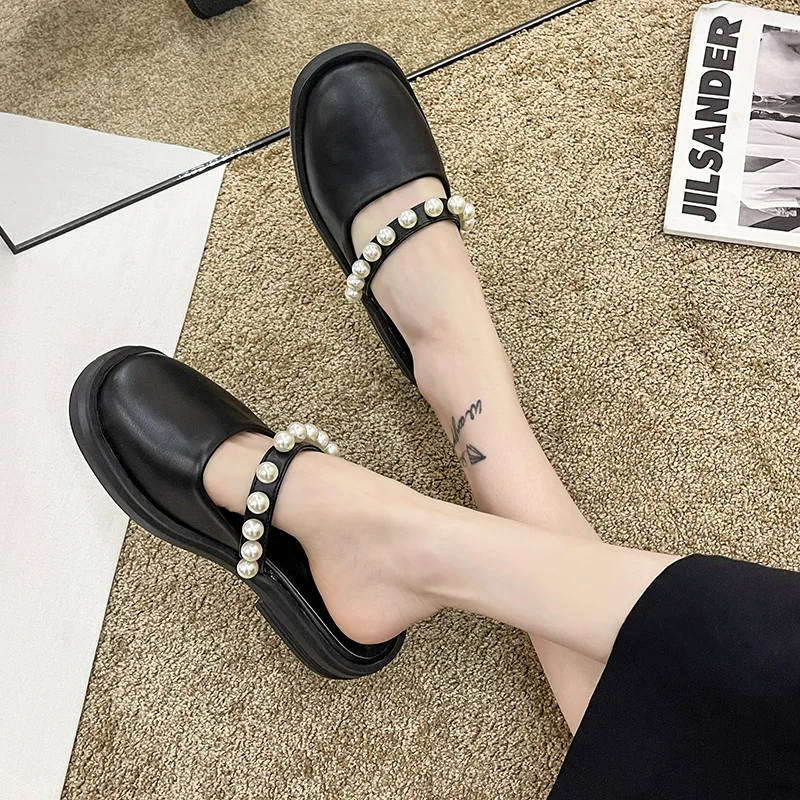 

Shoes Slippers Women Summer Slides Cover Toe Pantofle Med Fashion Flat 2021 Soft Luxury PU Rome Basic Cover Toe Med Flat Shoes F