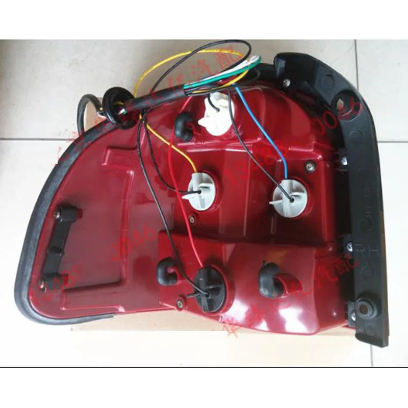 

Baificar Brand New Automobile Tail Light Rear Lamp Assembly With LED Light 92401 For Hyundai Santa Fe C9 1.8T