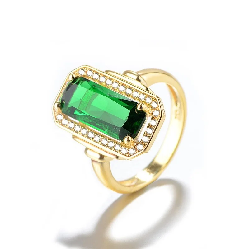 

Rings for Women Green Stone Ring Big Green stone Romantic Gift Engagement Fine Jewelry Wholesale
