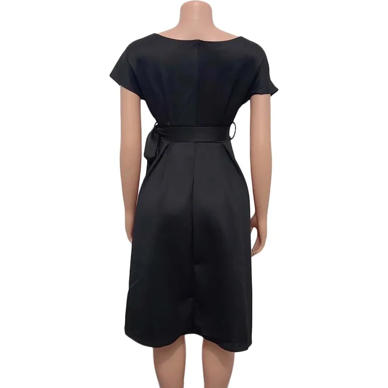 Платье Вечерние ское вечернее Плиссированное с V-образным вырезом и поясом |