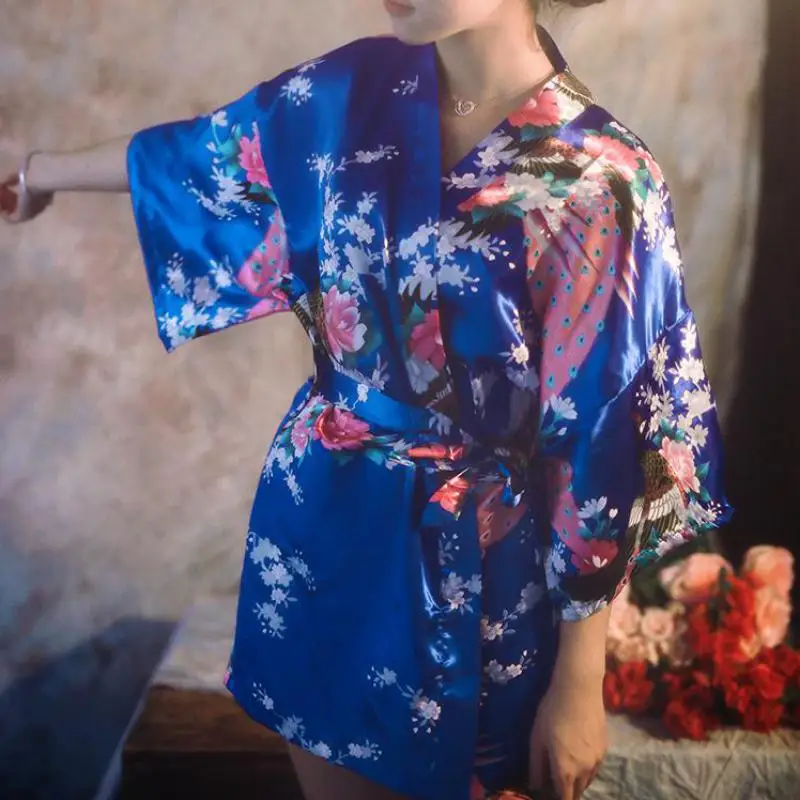 

Wholesale Flower&Peacock Kimono Bathrobe Women Satin Soft Sleepwear Sexy Mini Bride Bridesmaid Wedding Robe Dressing Party 45