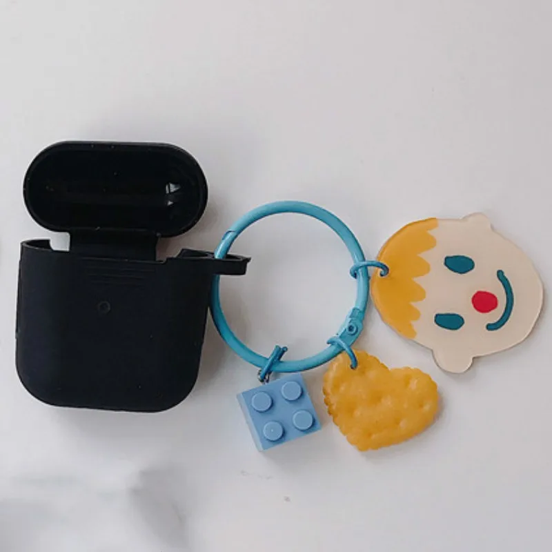 «Лвори» Милый мультяшный защитный чехол для AirPods с клубничной пряжкой, ремешок на запястье, Bluetooth, беспроводные наушники, силиконовая коробка для зарядного устройства - Цвет: «Лвори»