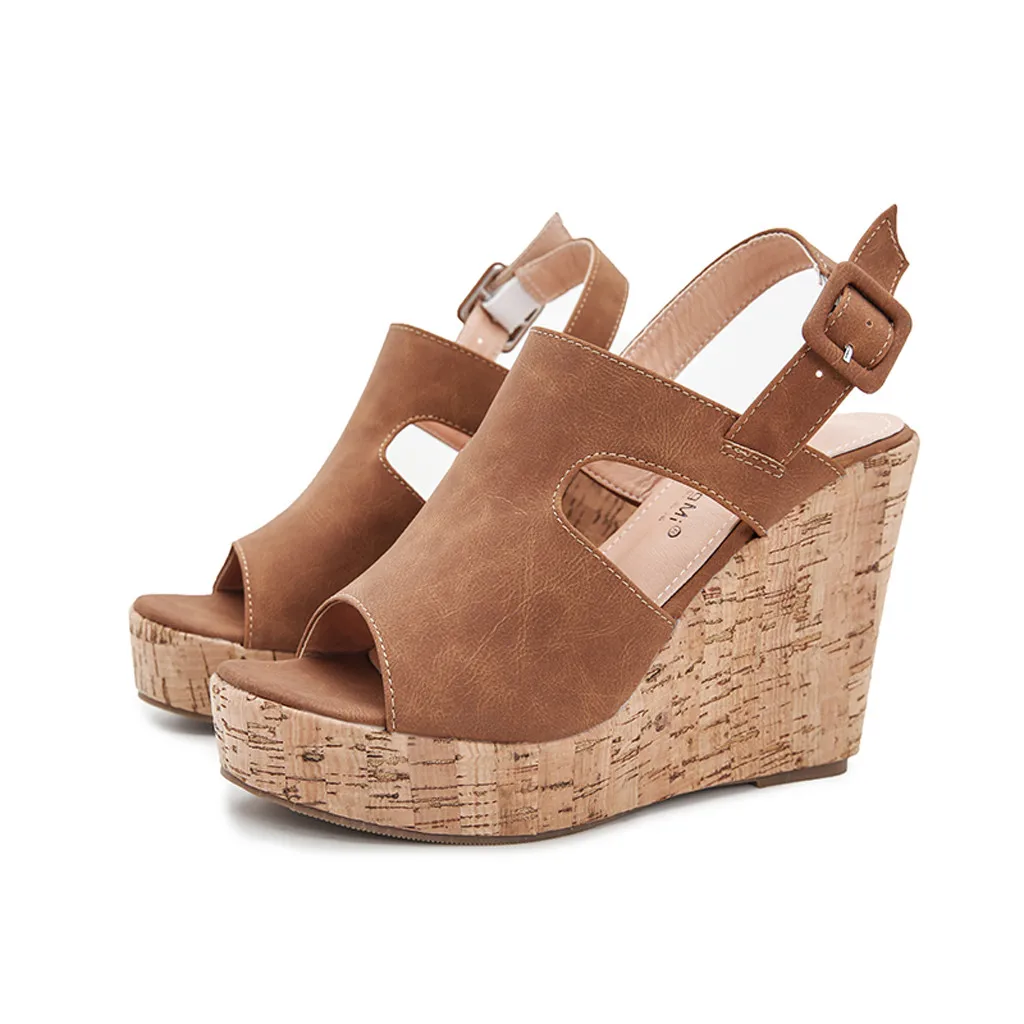 Женские босоножки на платформе летние туфли танкетке с пряжкой и толстой