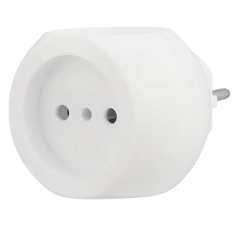Электрический тройник &quotШар&quot 220 В сетевой белый разветвитель для розетки 6 А из