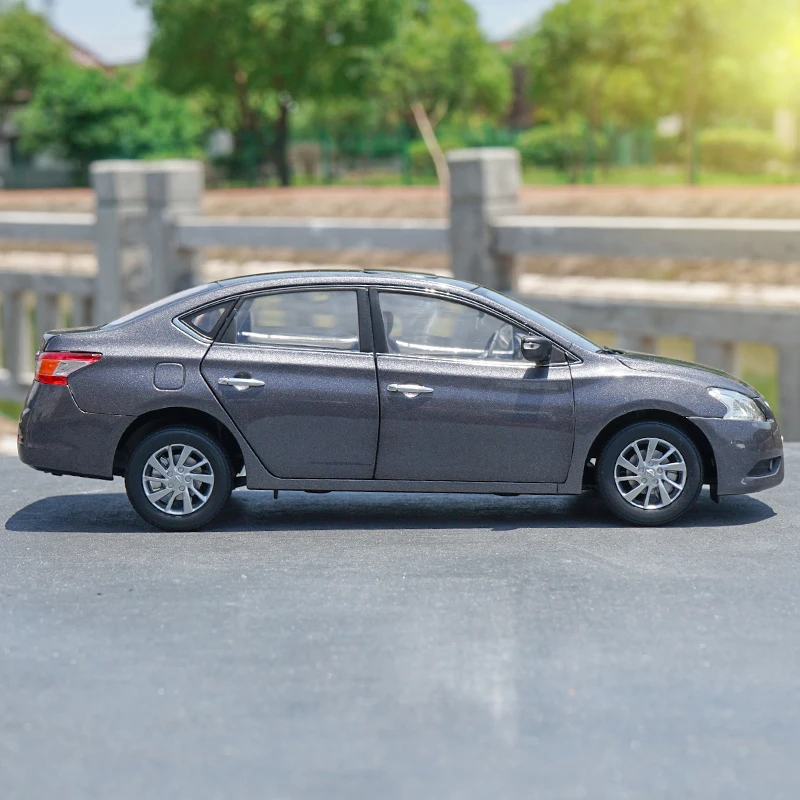 Высокое качество 1:18 Sylphy модель из цинкового сплава, имитация литого металла седан модель коллекция, Изысканные Подарки