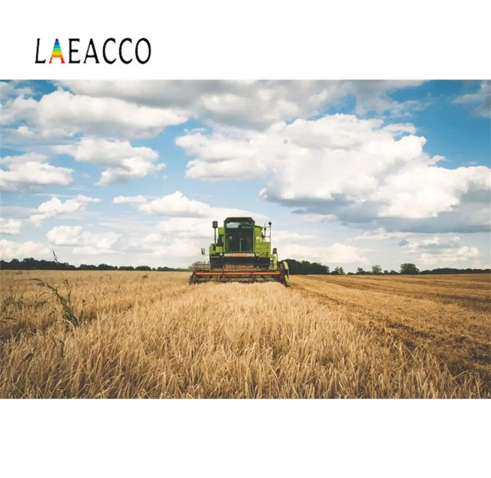 Фон для фотосъемки с облачной областью сельскохозяйственная машина резки