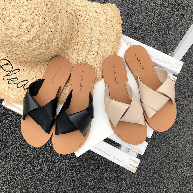 Новинка 2020 брендовые мягкие кожаные Тапочки мюли повседневные женские шлепанцы