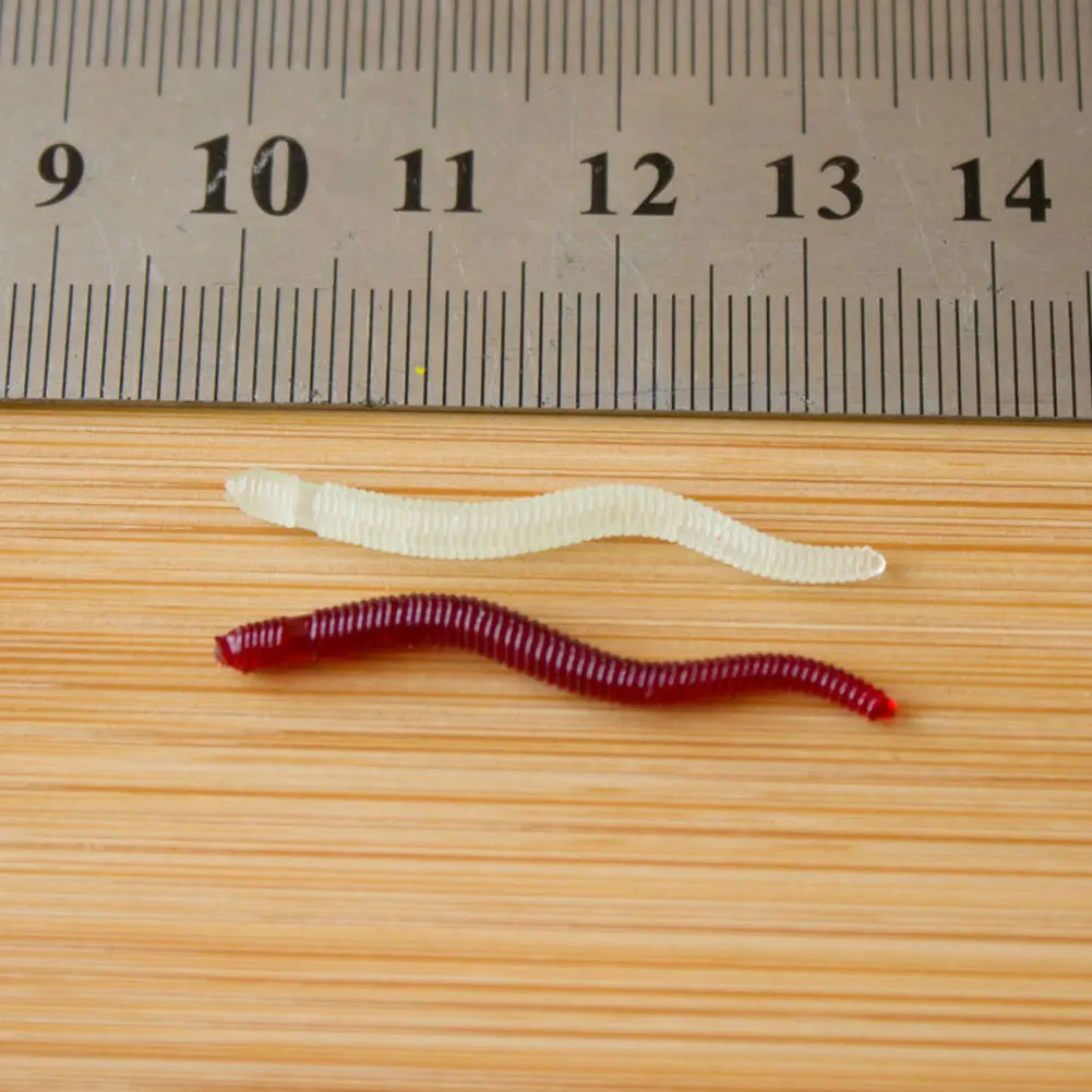

100PCS Fishing Lures Lifelike Fishy Smell Red Soft Lures Simulation Earthworm Luminous Worms Artificial Earthworms Fishing Lure