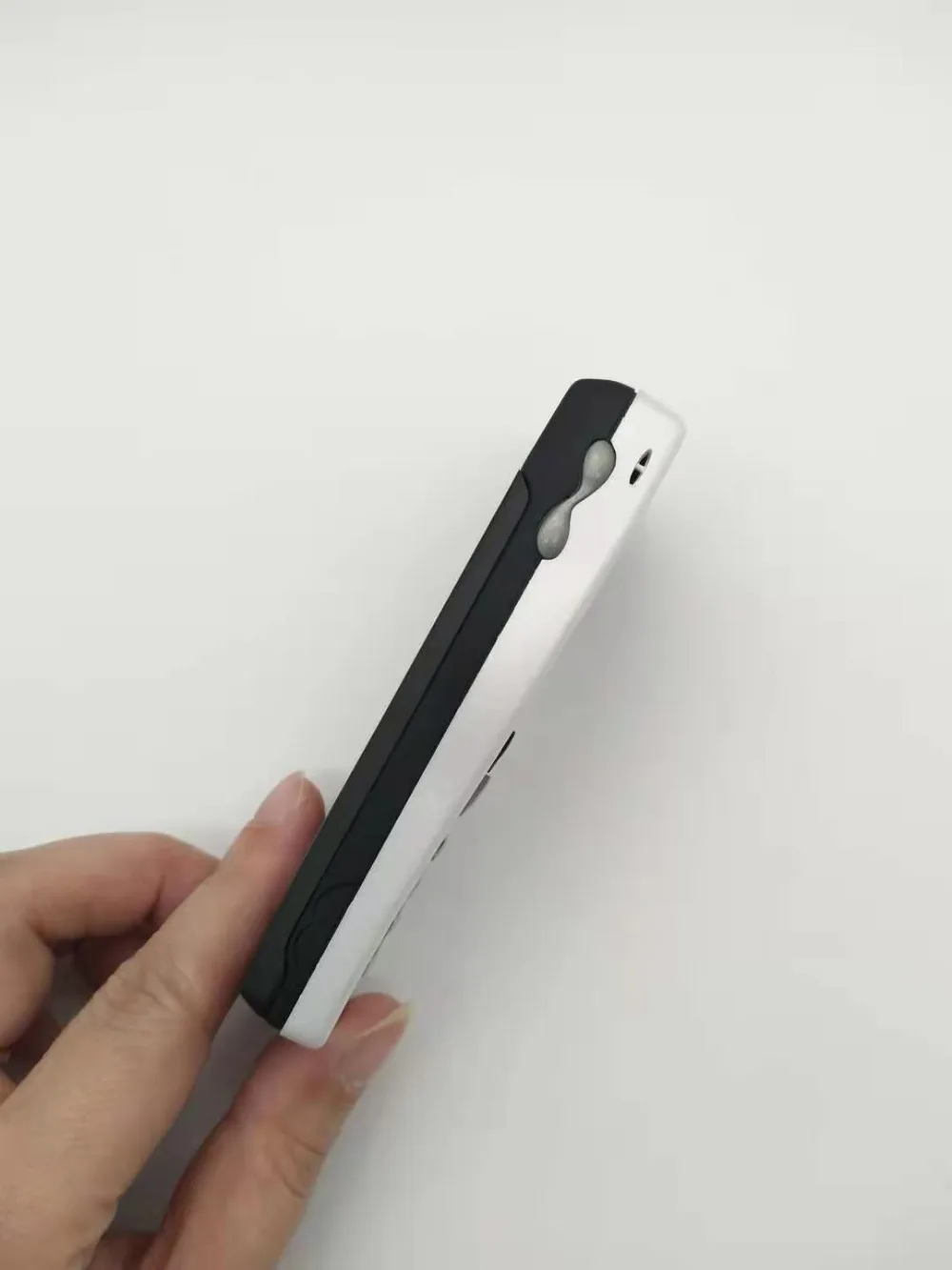 8210 Nokia 8210 разблокированный мобильный телефон 2G Dualband GSM 900/1800 GPRS Классический дешевый мобильный телефон Восстановленный