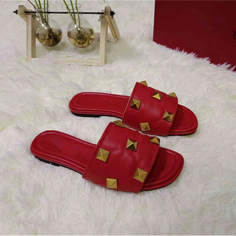

Genuine Leather Women Slippers Luxury Rivets Sharp Women Mules Indoor Outdoor Casual Flat Shoes Ladies Comfortable Non-slip Mule