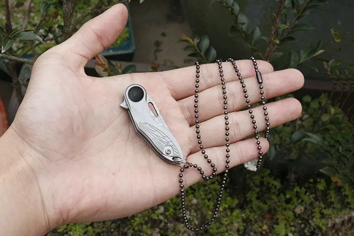 Goedkoop Titanium Legering Zakmes Mini Sleutelhanger Mes Camping Damascus Blade Carbon Fiber Handvat Pocket Outdoor Hunt Mes Kamp Mes