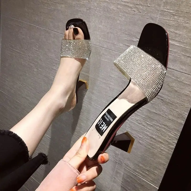 Женские босоножки на высоком каблуке с плюшевым помпоном c2273 | Обувь