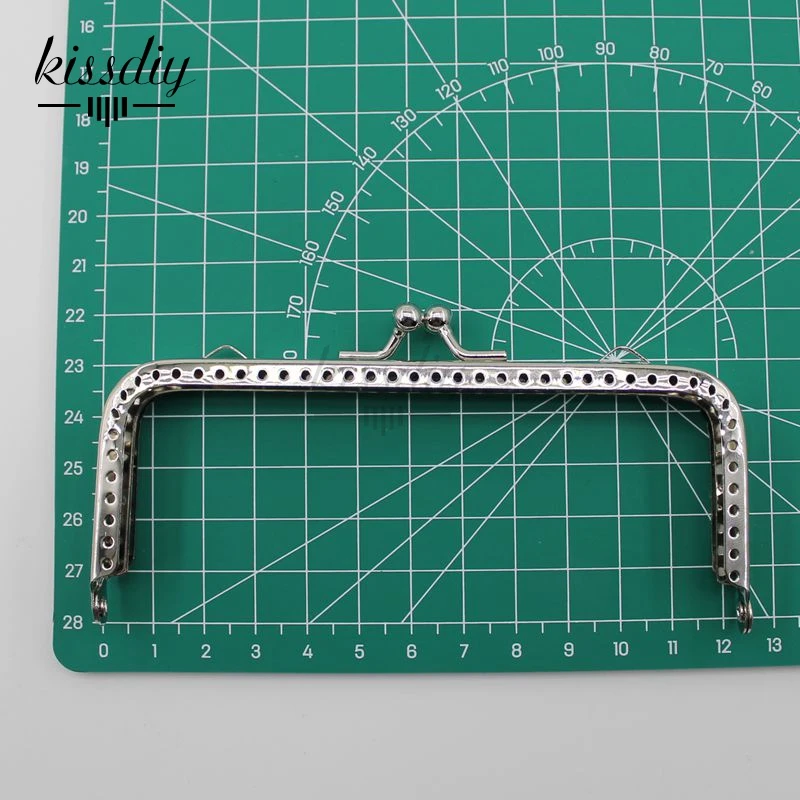 20 pcs/lot 6.5/8.5/10.5/12.5/15/18CM Glossy Silver basic square Metal Purse Frame Kiss Clasp Lock DIY Bag Accessories 6 size | Багаж и