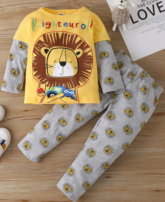 

Infant Two-piece Clothes Set, Yellow Lion Printed Pattern Round Collar Pullover + Grey Long Pants, 1-4 Years