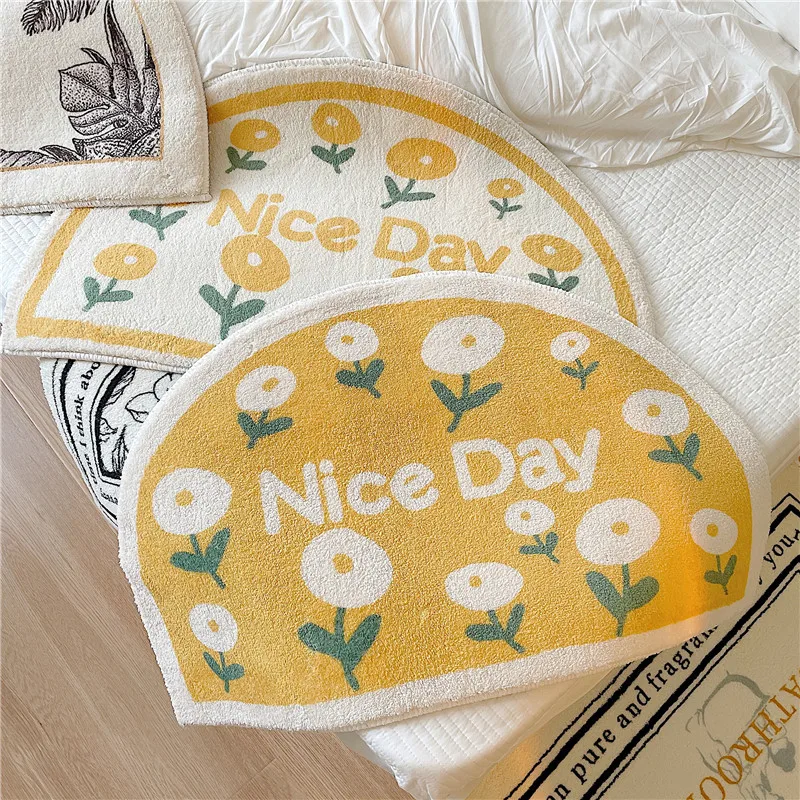 

Cute Plush Mat for children Bedroom Doormats inside Soft Non-slip bathroom mats for room set kawaii Foot rug Hairy Carpet