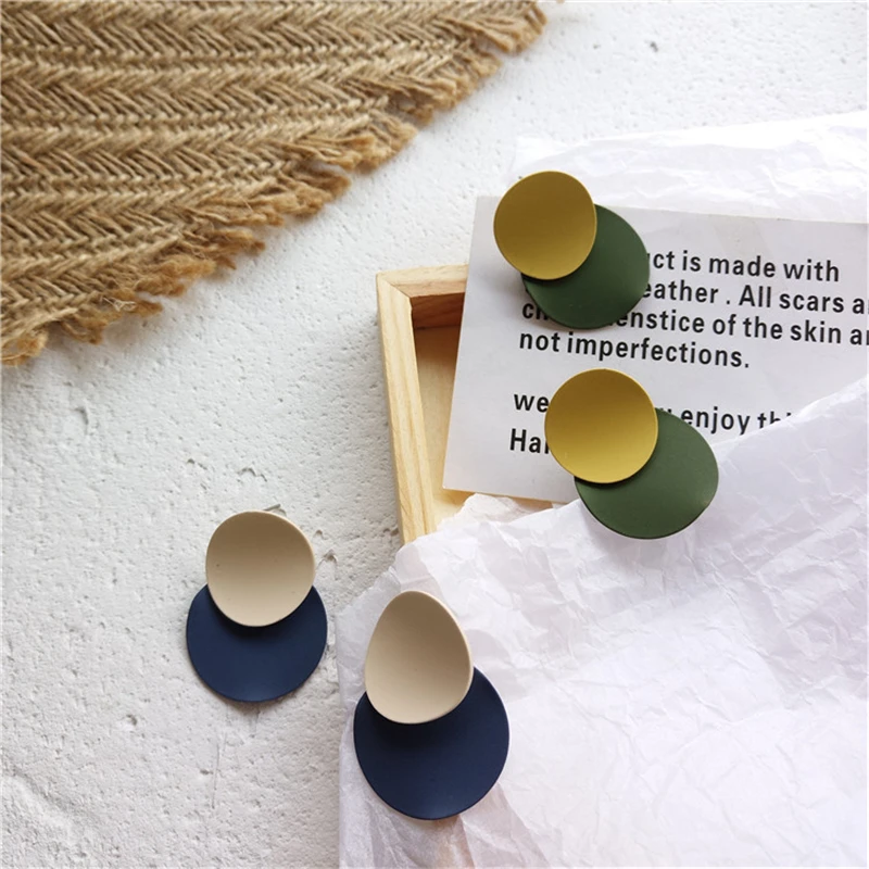 Мода Скраб Геометрическая круглая цвет сшивание корейские серьги-шпильки