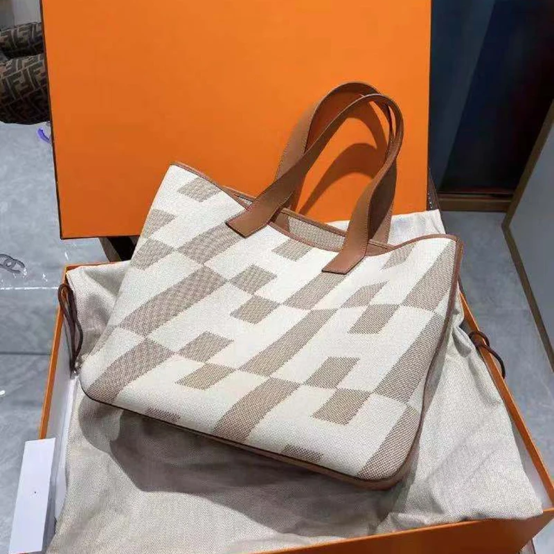 

Модные женские сумки с геометрическим принтом, новинка 2021, роскошные дизайнерские брендовые подходящие ко всему из бутика, холщовые кошель...