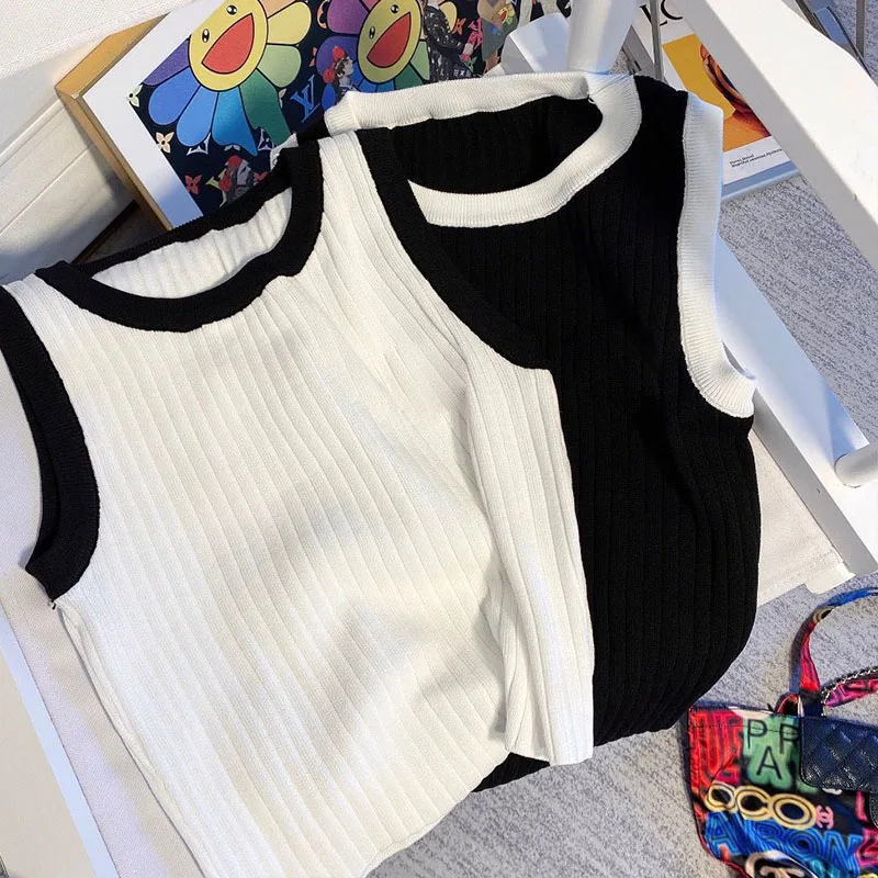 

2021 Summer Woman's Sets Knitting Super Short Tops + Shorts 2 Colors Knitting Suits Wool Hign-End Sets 2 Pieces