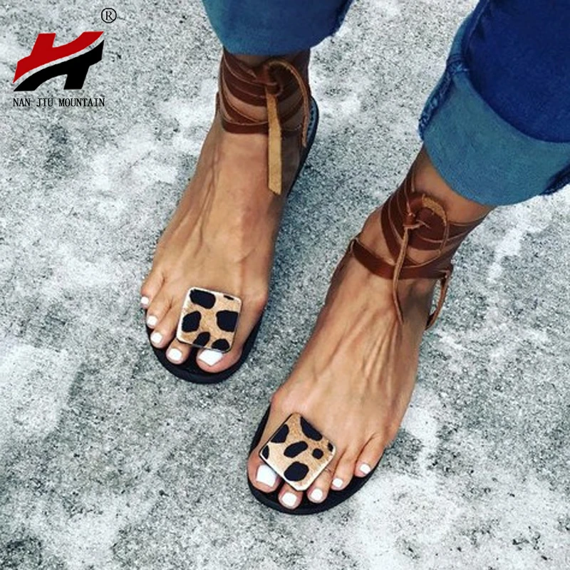 

NAN JIU MOUNTAIN 2020 Summer Strap Sandals Women's Flats Open Toe Leopard Casual Shoes Rome Plus Size 35-43