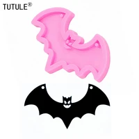 shiny bat silicone mold resin silicone mold earrings silicone mold keychain polymer clay molds necklace jewelry flexible mold