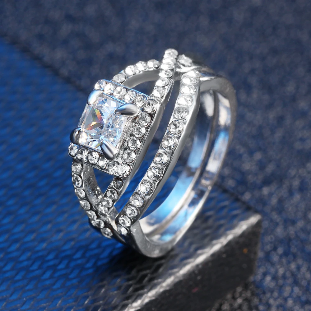 Квадратное циркониевое кольцо серебряное для пары подарок сюрприз девушки