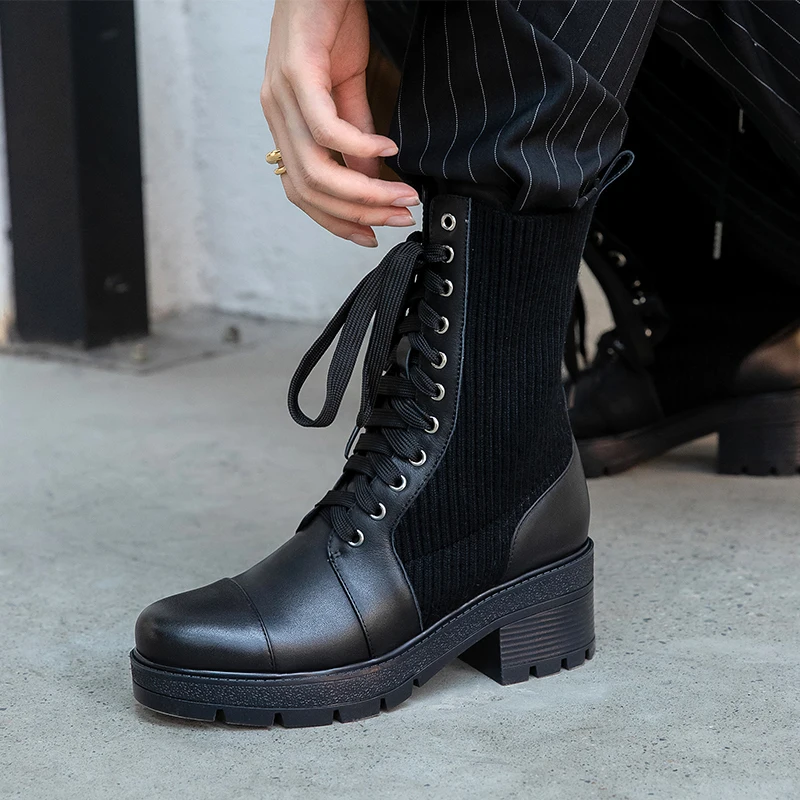 

Transparent crystal bottom Martin boots female 2020 spring and autumn new knitted mid-tube breathable wild short boots X114