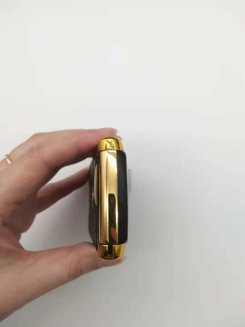 Оригинальная роскошная версия Motorola V8 разблокированный GSM флип Bluetooth MP3 FM Радион мобильный телефон