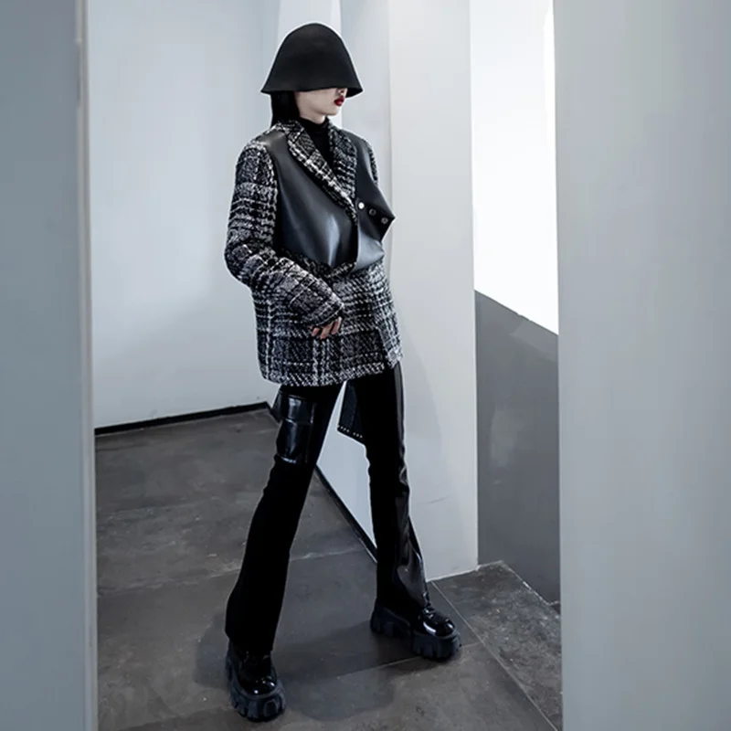 

Women Black Plaid Pu Leather Tweed Blazer New Lapel Long Sleeve Loose Fit Jacket Fashion Tide Autumn Winter 2021 AF675