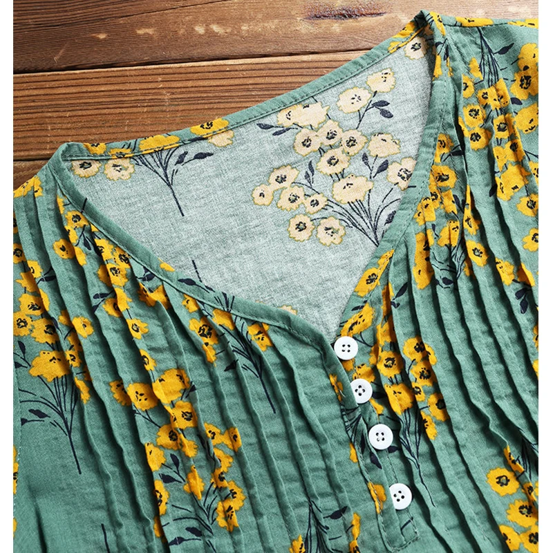 

2020 Spring Long Sleeve Floral Shirt Women Buttons V Collar Three Quarter Sleeve Lace Patchwork Shirts Plus Size Womens Tops