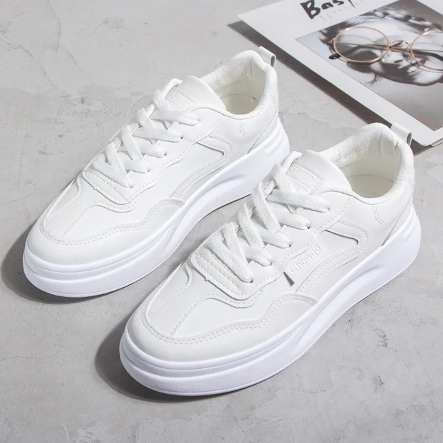 Повседневная обувь женская на плоской подошве с толстым низом для прогулок