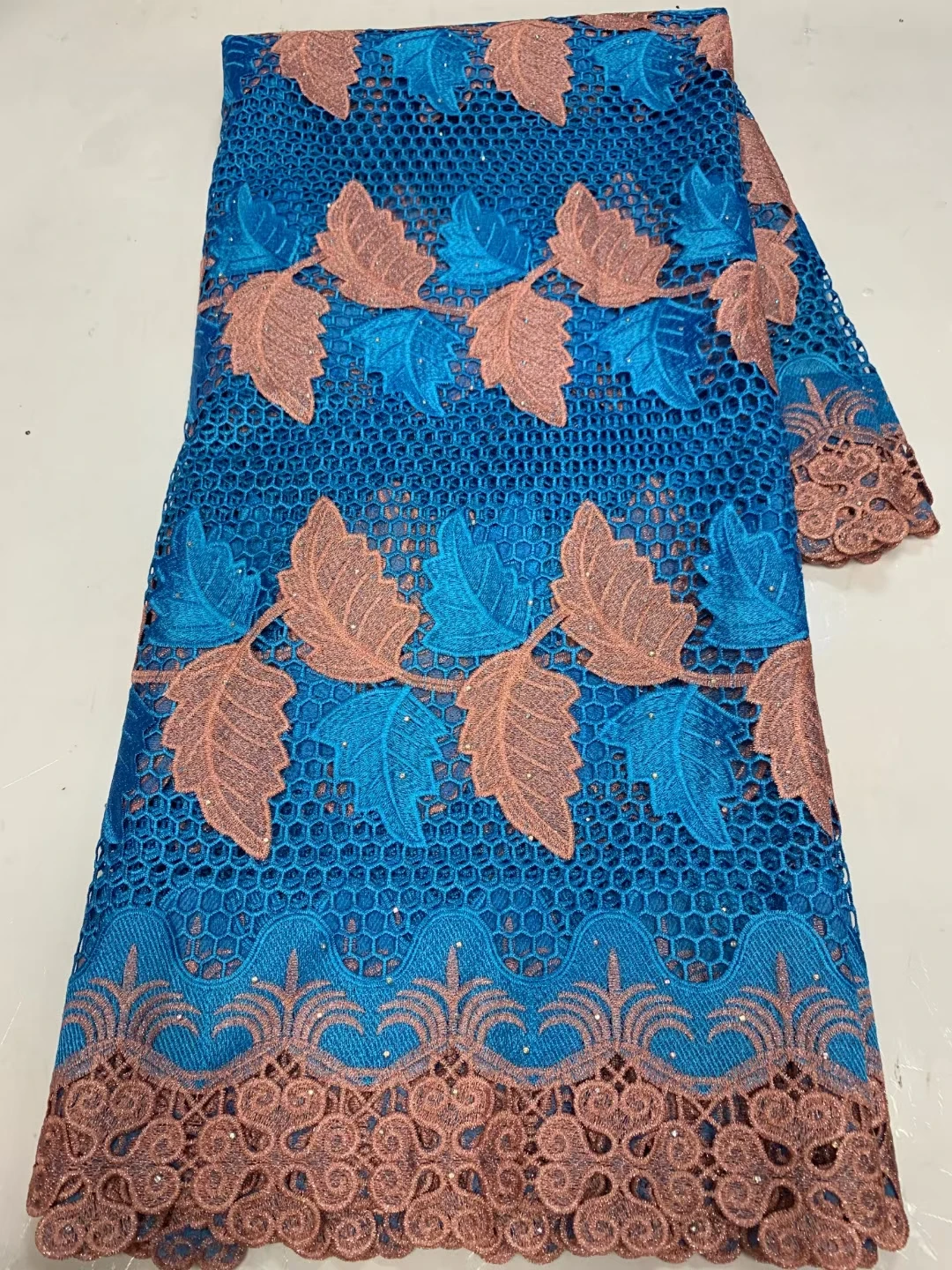 

embroidered leaves pattern design newcoming good quality water soluble lace 5yards/piece for women party dress