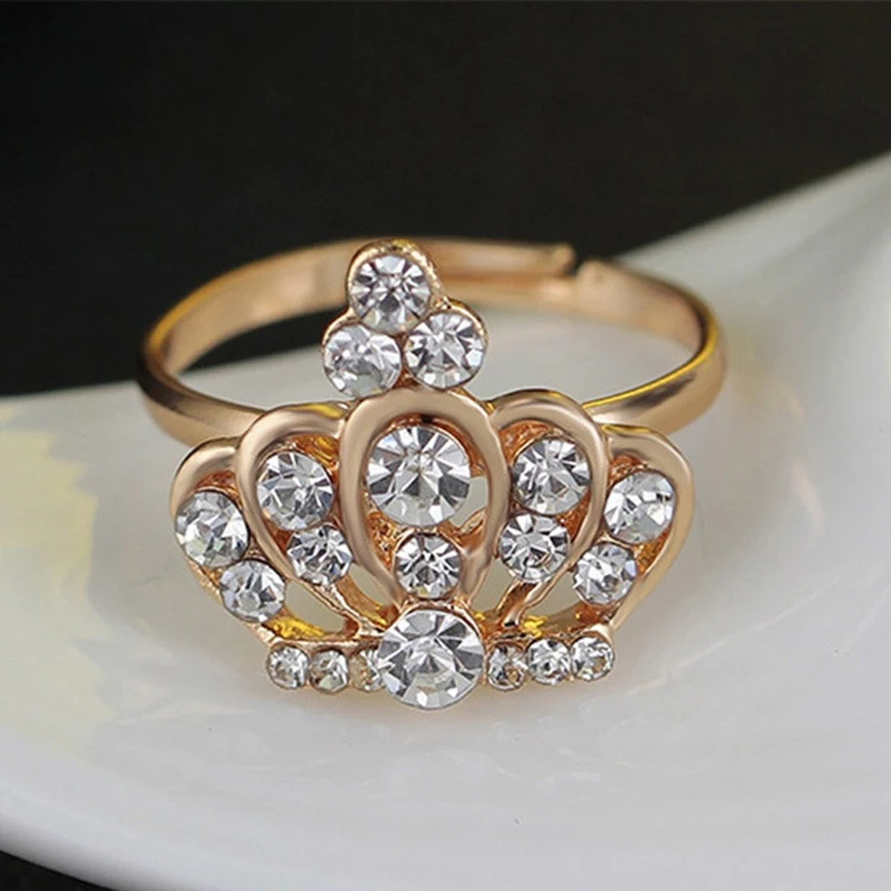 Комплект ювелирных изделий из сплава ожерелье с подвеской в виде короны