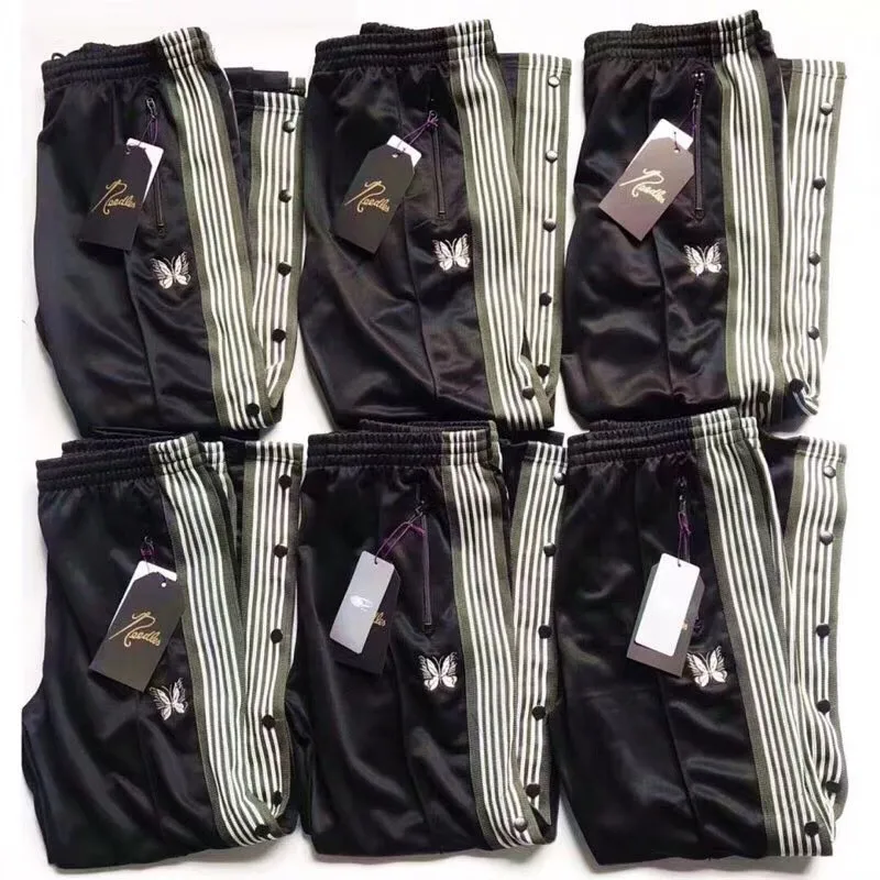 Женские и мужские спортивные штаны AWGE черные на завязках с вышивкой в виде