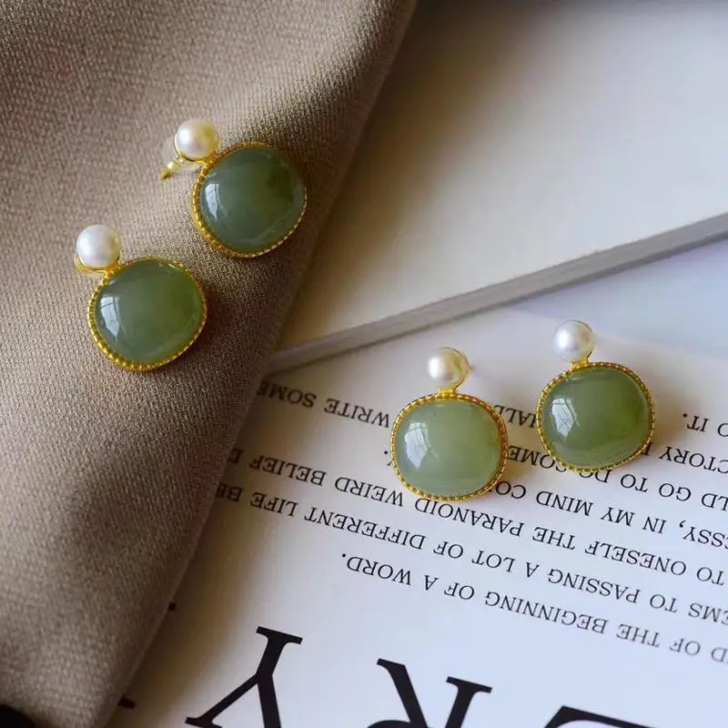 

Natural Hetian Gray Jade Stud Earrings Pearl Embellished S925 Sterling Silver Inlaid Retro Gentle Lovely Earrings Gift