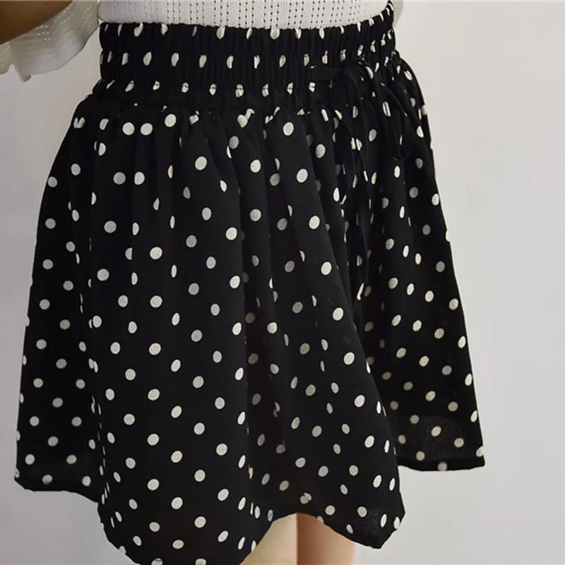 Модная женская короткая юбка из шифона с оборками и цветочным рисунком черная