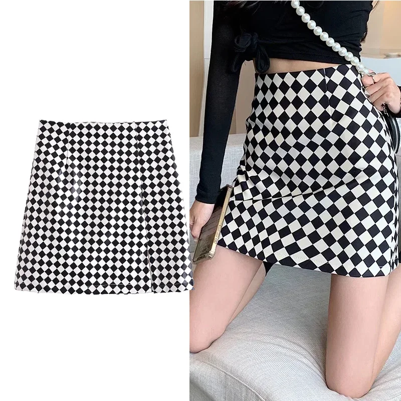 

Юбка женская кожаная в черно-белую клетку, на осень