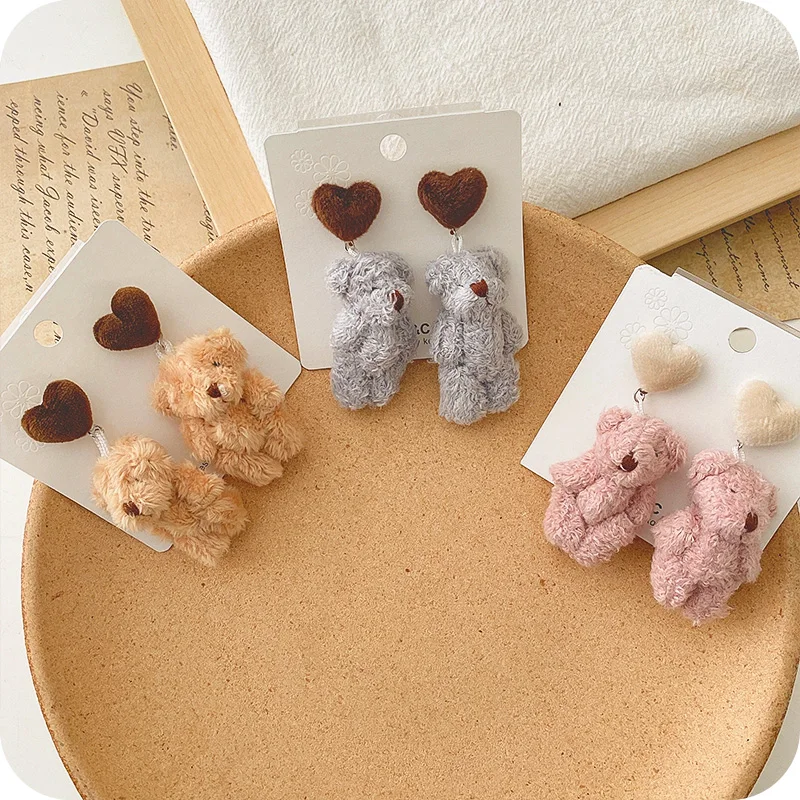 

Серьги с плюшевым медведем корейские изящные и милые Мультяшные осенне-зимние длинные универсальные серьги для женщин 2020 Новая мода