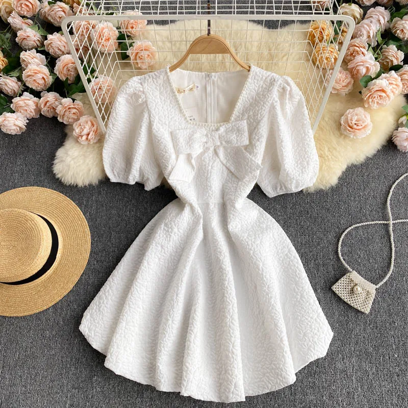 

Светская ветер кольцо высокого класса, женская одежда с расшитым бисером квадратный воротник с милыми бантиками; Большие размеры с рукавам...