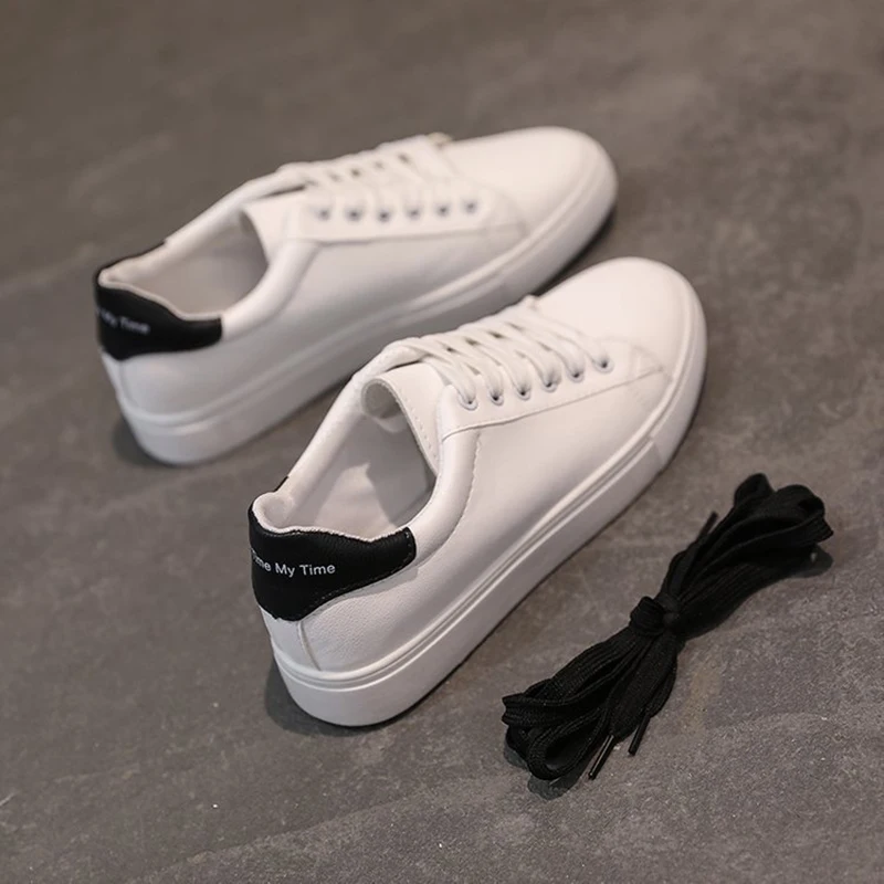 Повседневная обувь Сезон весна Кружевные белые женские туфли на плоской подошве