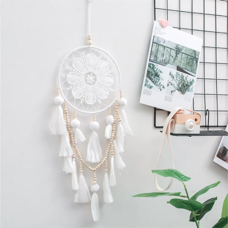 

Indian Moon Dreamcatcher Wind Chimes Wall Hanging Ornaments Handmade Feather Pendant Crafts Best Gifts For Girls Room Decoration