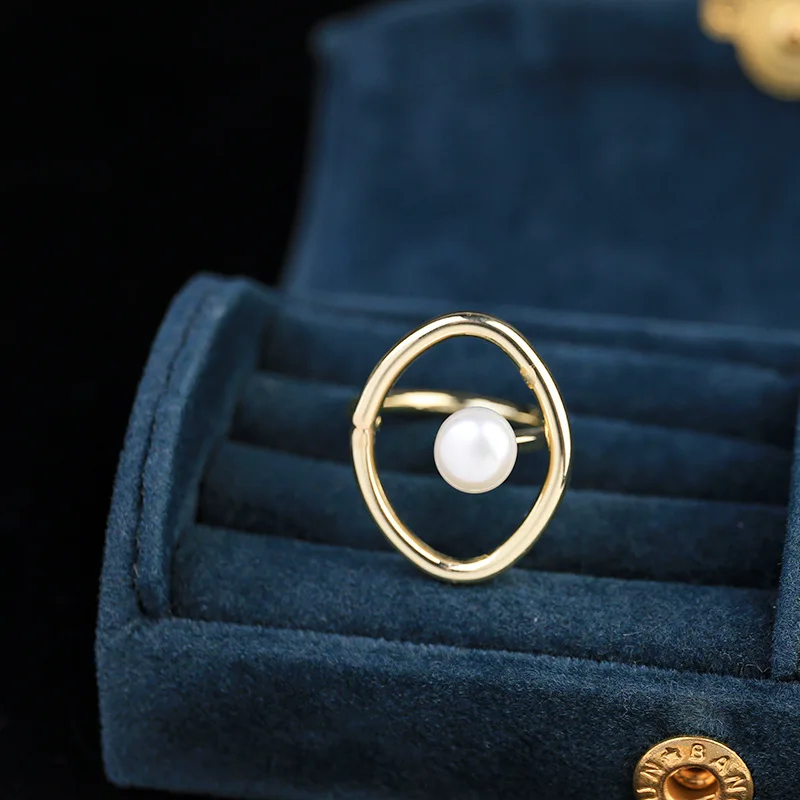 

2020 Trend Freshwater Pearl Adjustable Rings Jewelry for Women Simple Metal Oval Open Finger Ring Gifts for the New Year JZ001