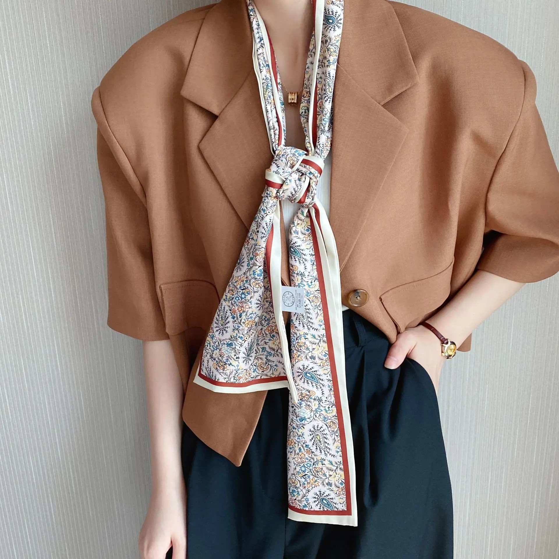 

Hijab Silk Scarf Women Fashion Bandanna Print Long Advanced Feeling Lady Hair Band Foulard Neckerchief Female Bandana Shawl