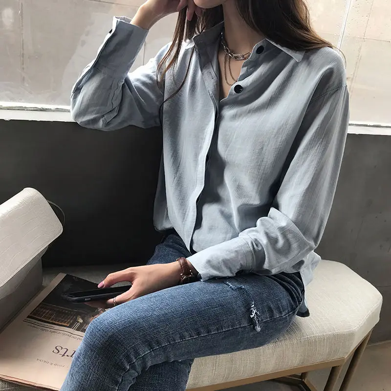 Новинка 2019 большие размеры тонкая свободная Однотонная рубашка Женская