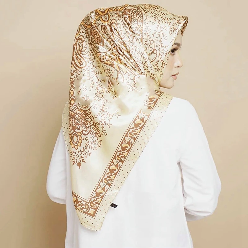 

90X90cm Satin Printed Big Square Scarf Shrimp Skin Hot-Selling Imitation Silk Scarf