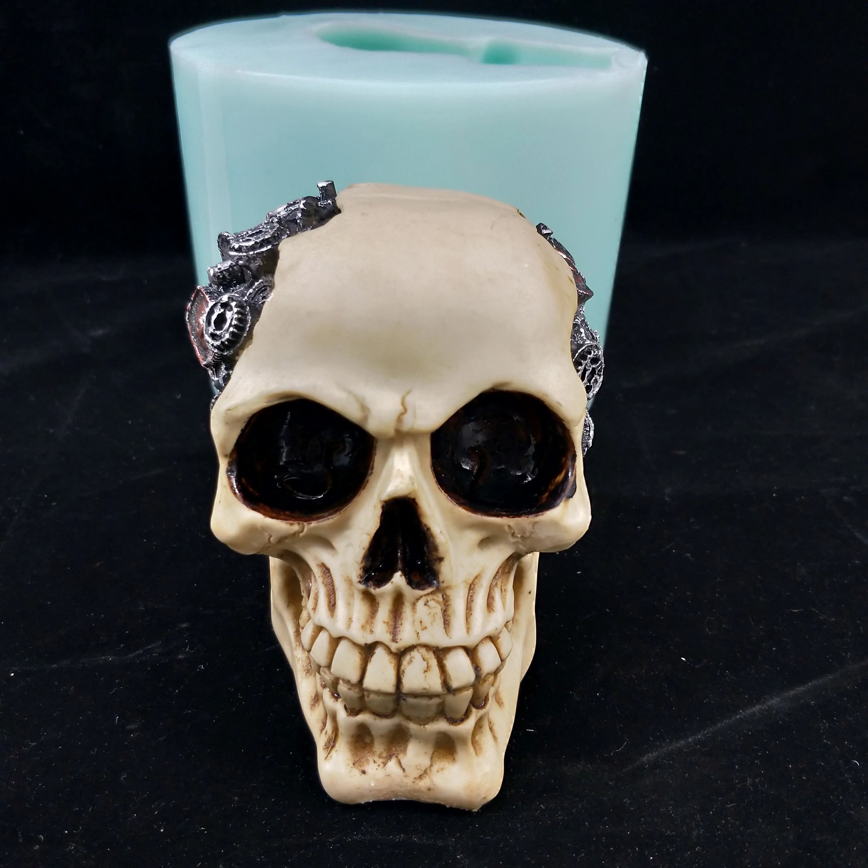 QT0284 художественная резная силиконовая форма в виде черепа для мыла 3d Ручная