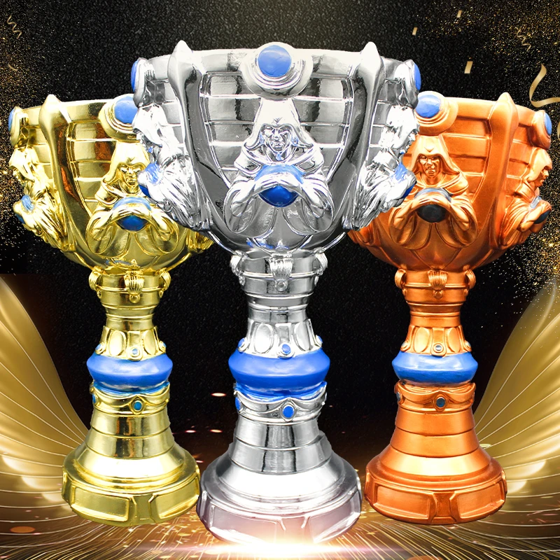 

Creative Legends Competition Trophy Gold Luxury Miniatures Living Room Home Decor Souvenir Gift E-sports Gifts Customization